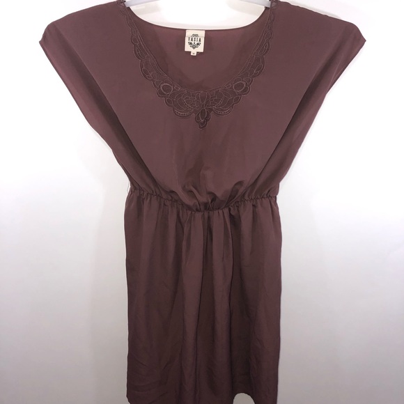 VASIA Anthropologie Mauve Peasant Mini Dress Embroidered Women’s Size M - Picture 3 of 9